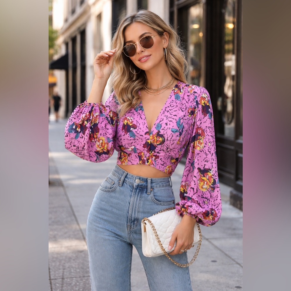 SIGNATURE8 Woman’s 80’s Vibe Multicolored Puff Sleeve Plunge Neck Blouse M